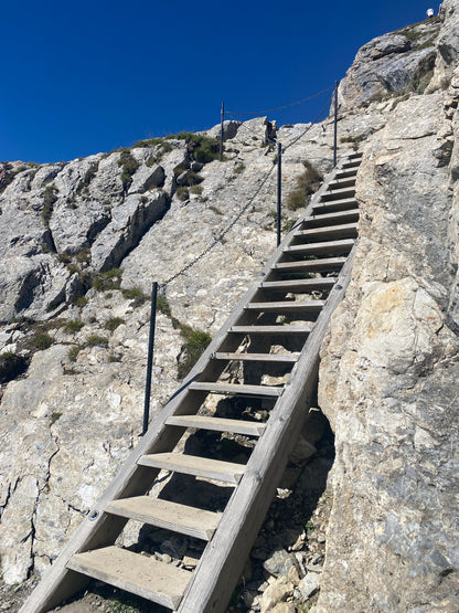 Full day guided walking in Verbier